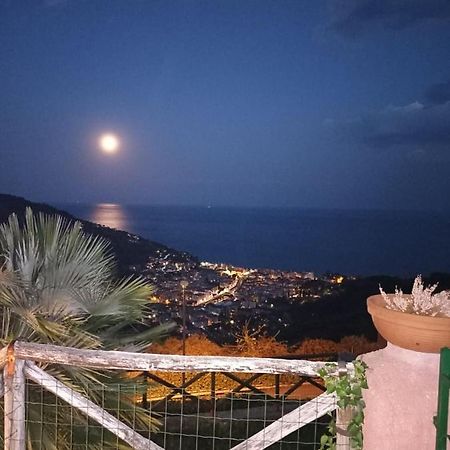 La Cita Ca - Vista Mare Apartment Finale Ligure Bagian luar foto
