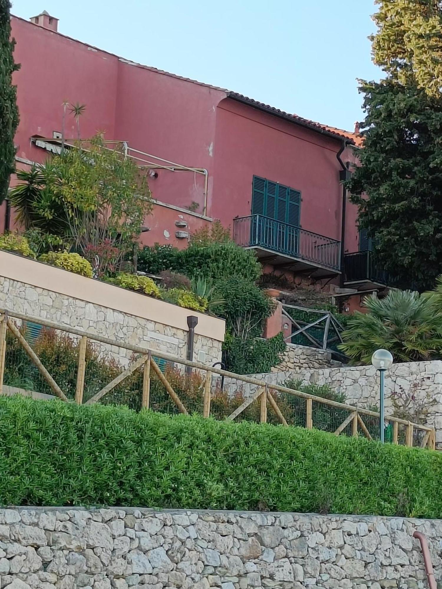 La Cita Ca - Vista Mare Apartment Finale Ligure Bagian luar foto